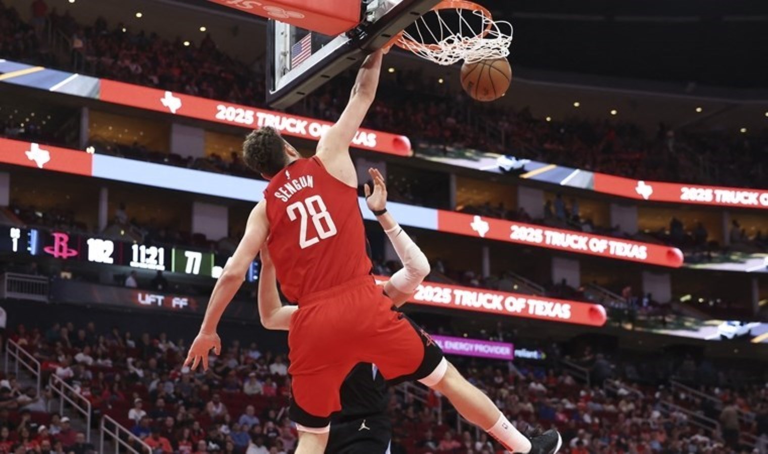 Alperen Şengün double-double yaptı: Houston Rockets play-off biletini kaptı!