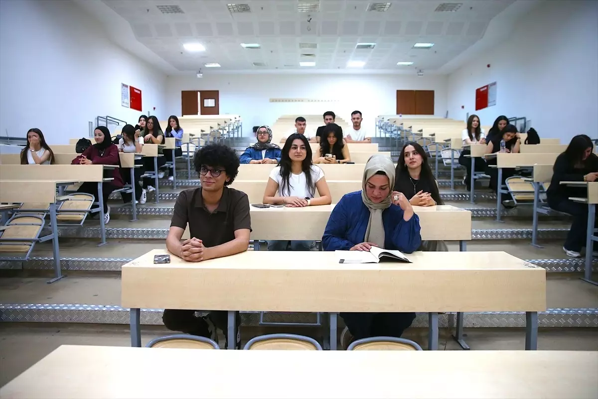 33 yil sonra universiteli oldu x7EGaeRF