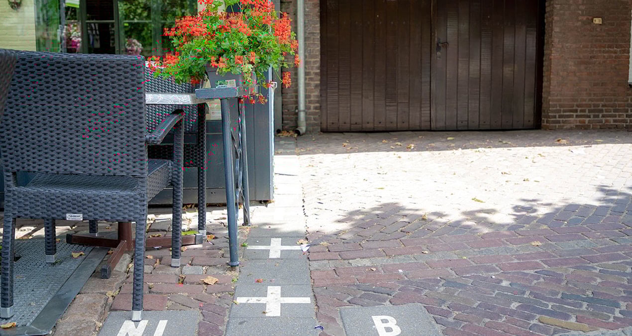 bu evin mutfagi bir ulkede salonu baska ulkede idNuqawq