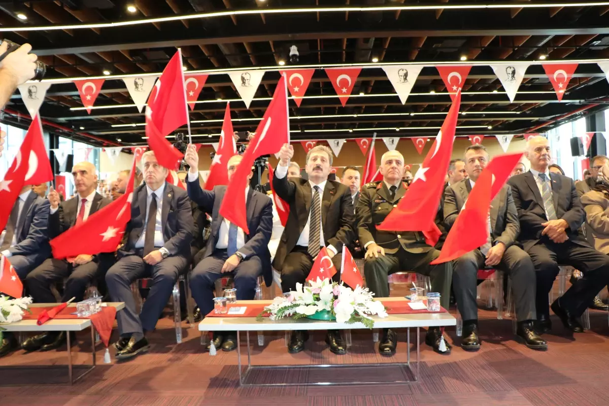 samsundaki torenlere tekerlekli sandalyesiyle katilan 87 yasindaki kore gazisine vefa ipXRKWEv