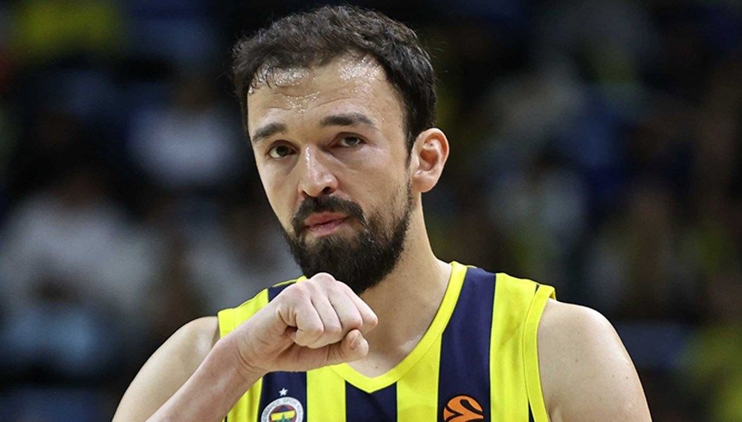 sertac sanlidan surpriz imza resmen aciklandi ZARwujFW