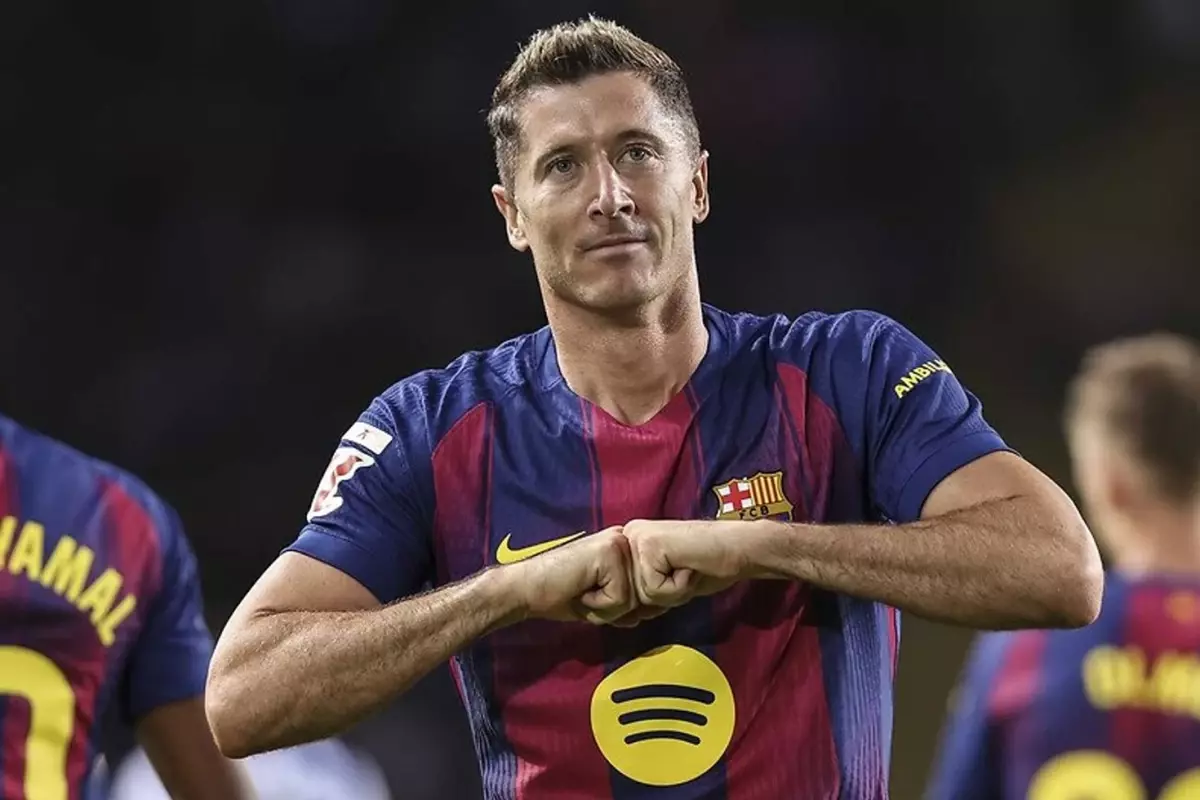 fenerbahceden tarihi transfer hamlesi dwGgZU7Y.jpg