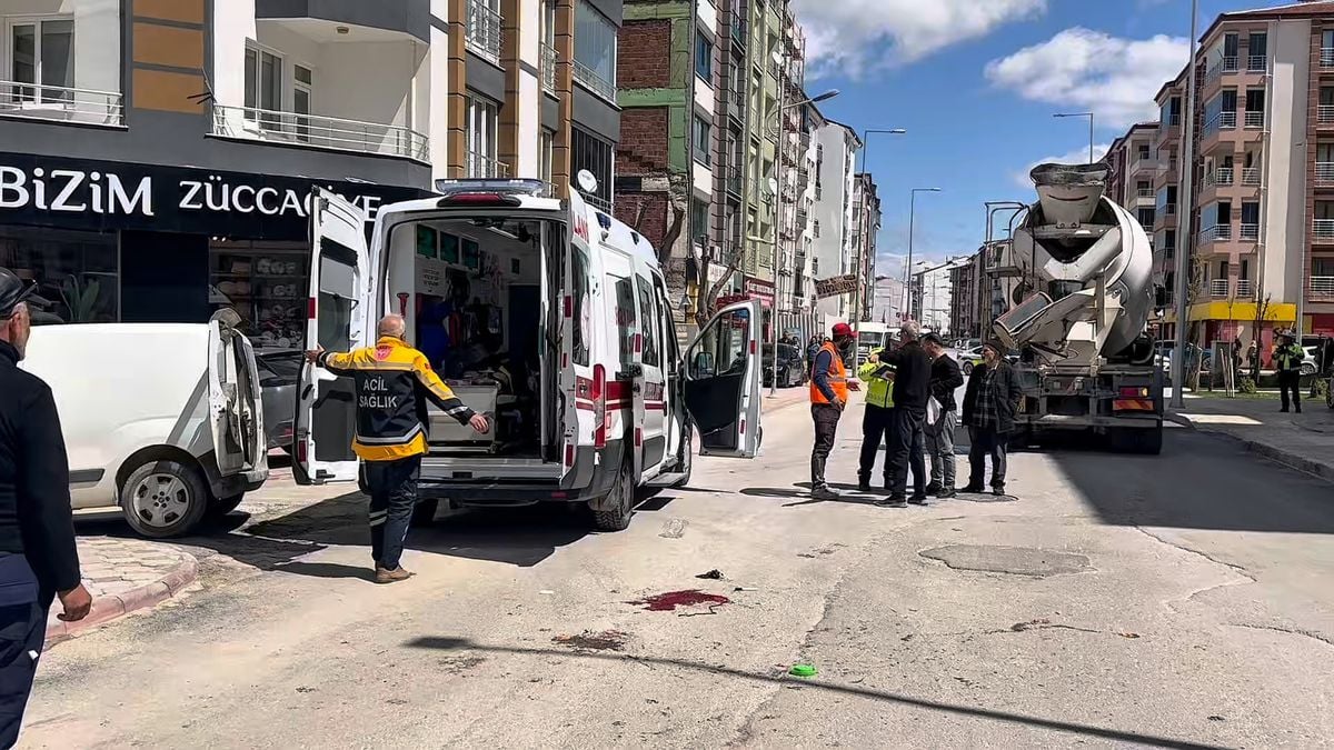 Beton Mikserinin Çarpması Sonucu Kadın Yaralandı