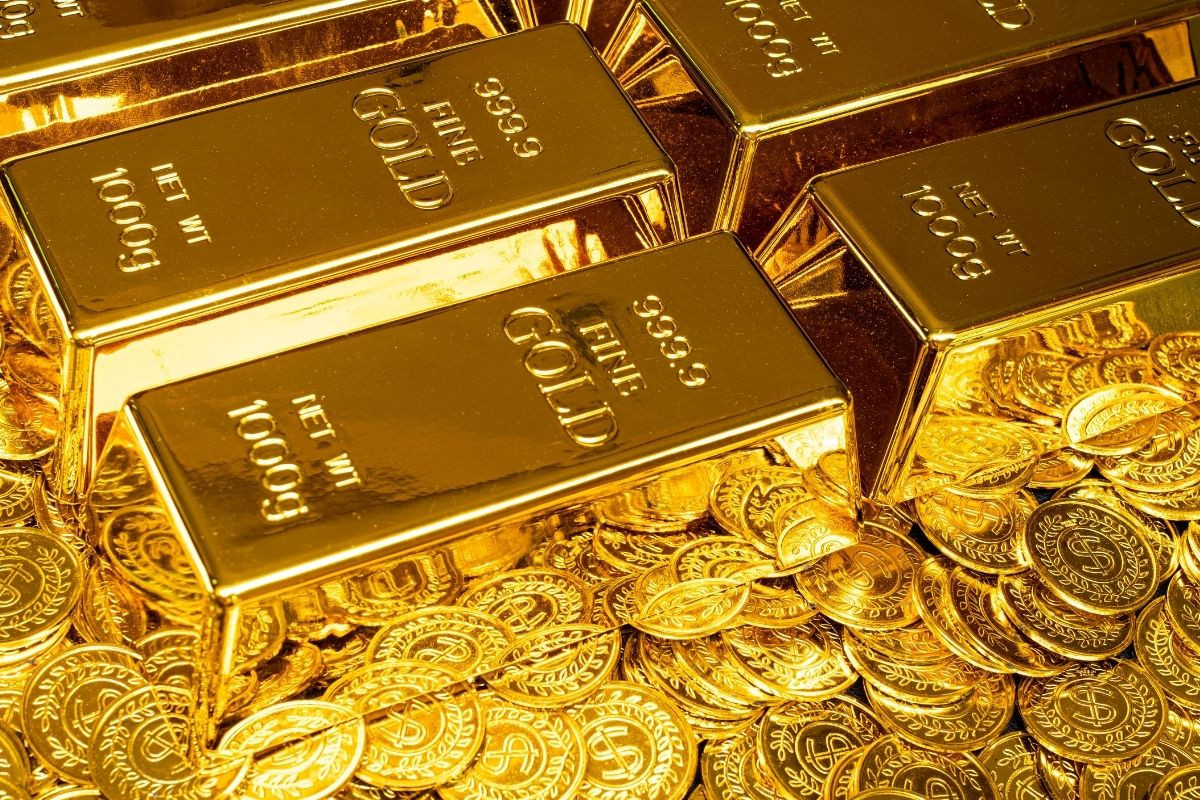 Merkez bankaları ekonomik ve jeopolitik risklere karşı altına yöneliyor Haber gorseli