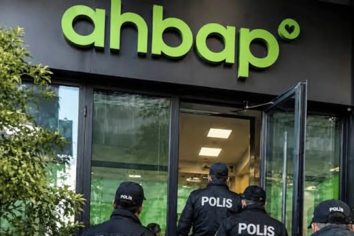 Ahbap soruşturması kapsamında derneğin ve tüm şüphelilerin mal varlıklarına tedbiren el konuldu Img