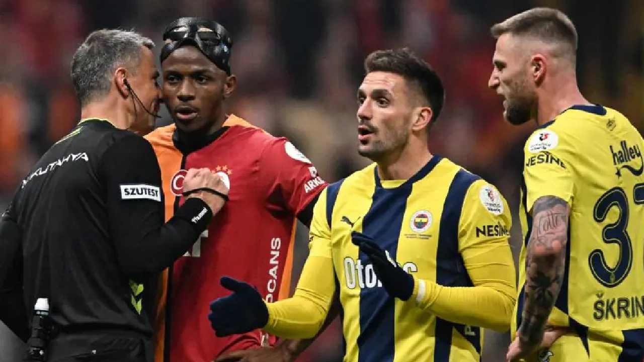 Galatasaray Fenerbahçe derbisinin olaylı ismi FIFA’nın kararını duyunca hüngür hüngür ağladı Img