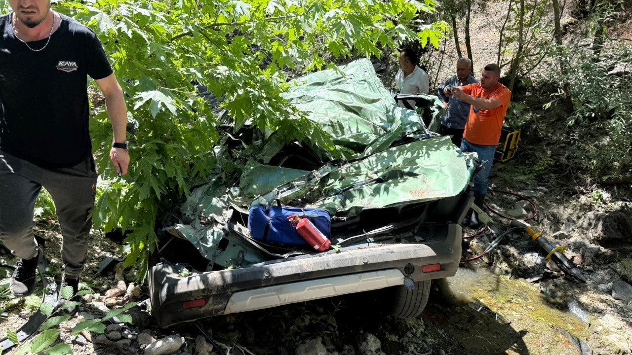 Çanakkale’de feci kaza: 2 kişi hayatını kaybetti Img