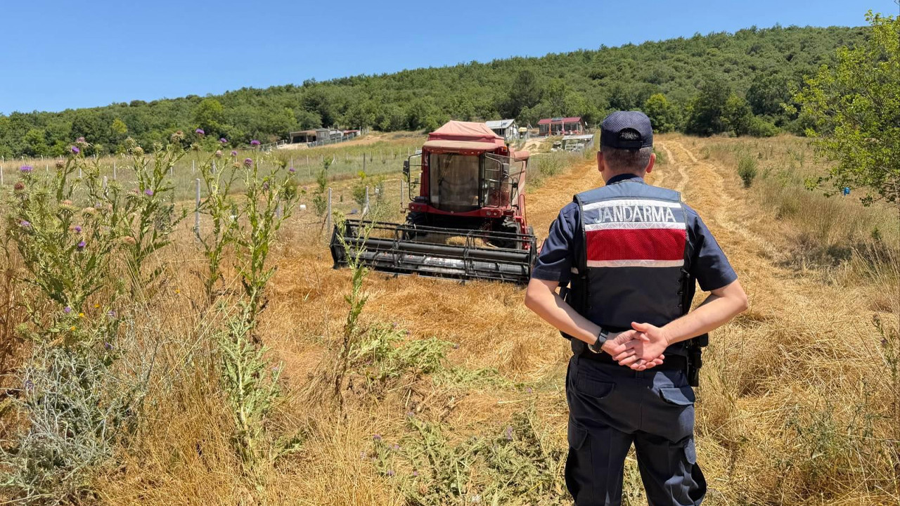 Bilecik’te su tankersiz çalışan biçerdöver sahibine ceza Img
